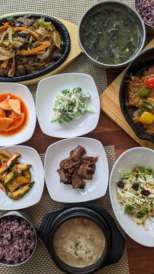 Vegan Nurungji Tangsu, Bean Bulgogi, Bamboo Shoot Perilla Soup at Soban Vegan 소반 비건식당 in Busan