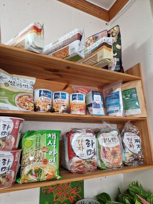 Groceries at Soban Vegan 소반 비건식당 in Busan