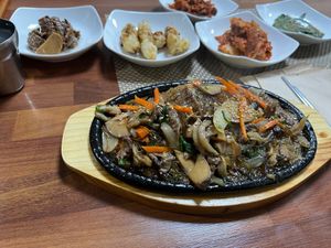 Bean Bulgogi with Japchae and side dishes at Soban Vegan 소반 비건식당 in Busan