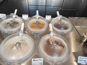 Vegan sorbets at Jolly Chocolat in Bordeaux