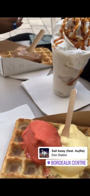 Waffles with ice cream and caramel coupe   at Jolly Chocolat in Bordeaux