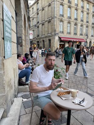 Here I am living a great experience   at Jolly Chocolat in Bordeaux