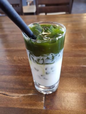 Drink at Vevi in Vienna