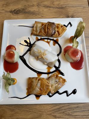 Nachspeisen Mix  at Vevi in Vienna