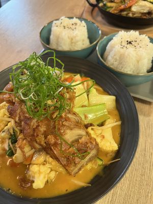 Ca Ry Vang (gelbes Curry) mit Seitan  at Vevi in Vienna