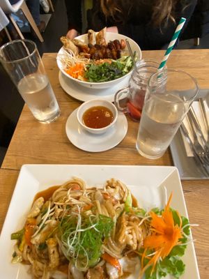 V45 and v42 at Vevi in Vienna