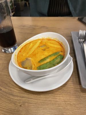 Coconut soup  at Vevi in Vienna