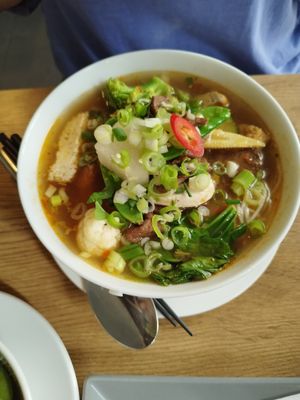 Sweet sour soup 🍲 at Vevi in Vienna