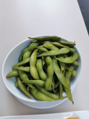 Edamame beans at Vevi in Vienna
