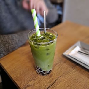 Matcha bubble tea at Vevi in Vienna
