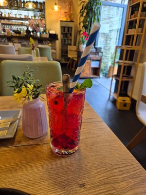  at Vevi in Vienna