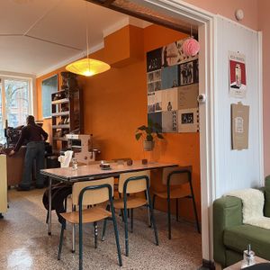 Inside #Veganuary at Loaf Sourdough Bakery in Utrecht