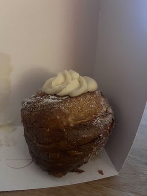 🧁 with vanillaa  at Loaf Sourdough Bakery in Utrecht