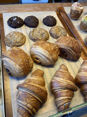 Offering Wed 2 April 2025  at Loaf Sourdough Bakery in Utrecht