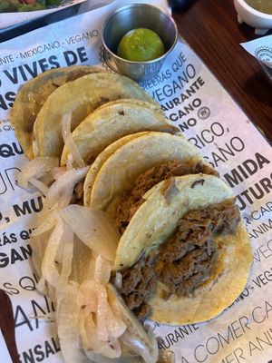 Tacos de bistec   at Revolucion Verde - Colonia Centro in Monterrey