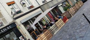 Outside at Amendūla Café in Paris