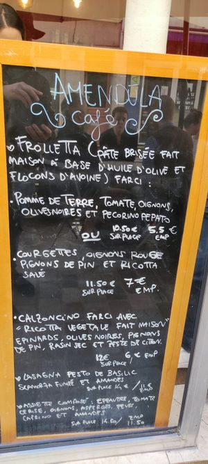 Menu at Amendūla Café in Paris