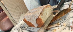 Lemon cake at Amendūla Café in Paris