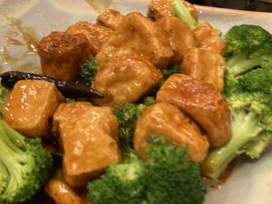 Veggie Chicken with Broccoli  at The Vegetable Garden in Silver Spring
