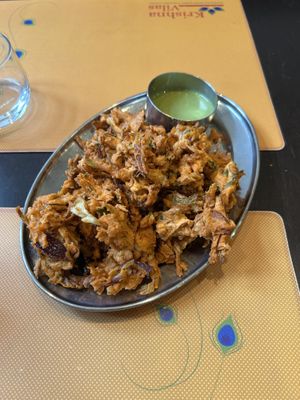 Pakora starters  at Krishna Vilas in Eindhoven