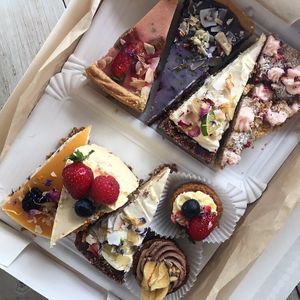 Cake boxes at Billas Catering & Kuchen in Darmstadt