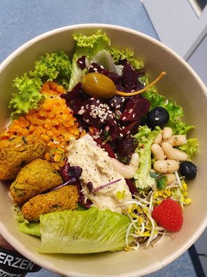 Bowl by Billa at Billas Catering & Kuchen in Darmstadt