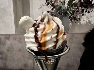 'vanilla queen' at Chimneys in Berlin