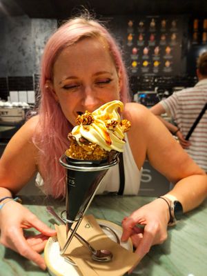 Excited wife 😂 at Chimneys in Berlin