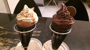 Original and Chocolate King. at Chimneys in Berlin
