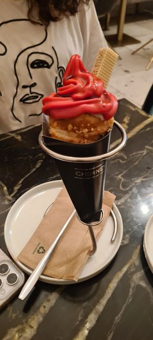 White chocolate crunch at Chimneys in Berlin