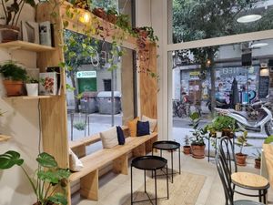 Inside at NEØ Coffee House in Barcelona