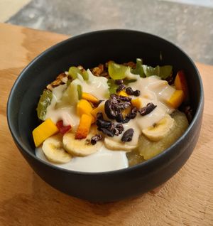Granola with yoghurt at NEØ Coffee House in Barcelona