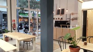 Interior de NEØ - Coffee house. Homemade and upcycling deco. at NEØ Coffee House in Barcelona