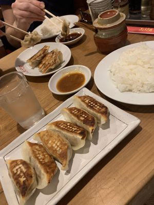   at Ganso Gyouzaen in Kobe