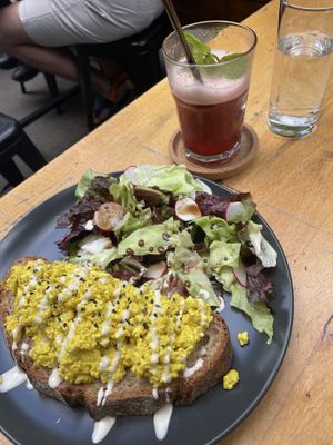 Hibiscus drink and scrambled tofu  at VeZa in Belgrade