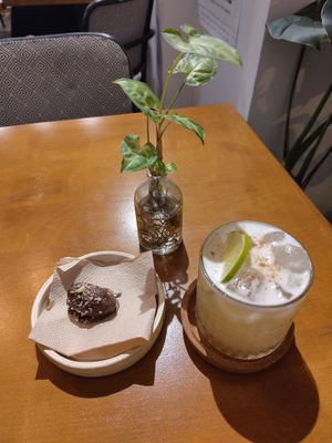 Dessert and drink at VeZa in Belgrade