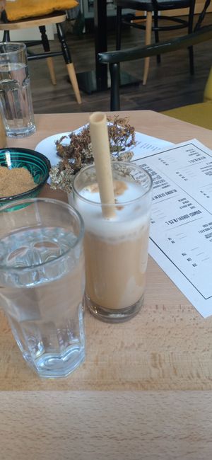 Hazelnut latte at VeZa in Belgrade