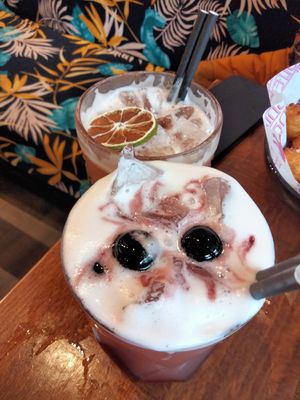 Peachy Keen, Bakewell Sour at Döner Summer in Leeds