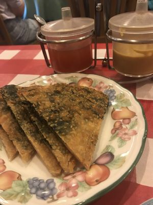 Yummy sesame spinach pancakes at Yuan Fu in Rockville