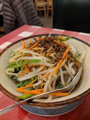Tan tan noodles at Yuan Fu in Rockville