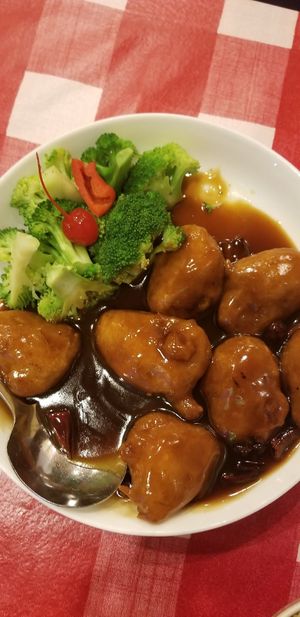 General tso chkn at Yuan Fu in Rockville