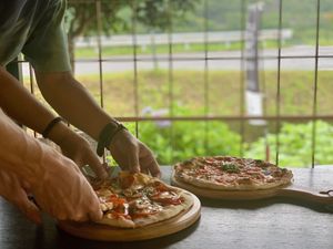 Pizza  at Suggoi Sports Cafe in Kochi