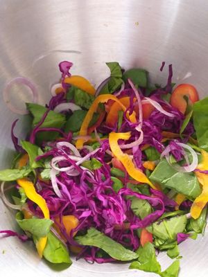 Red cabbage salad at Vegantisch  in Alicante