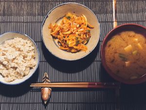 Vegan kimchi is soooo gooood 😋 at Gosha Nagashima Studiogosha of Fine Art in Beelitz-heilstaetten