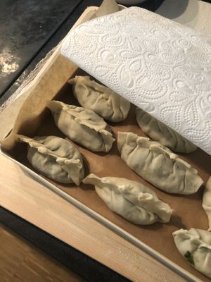 Thanks to Gosha I can make vegan gyoza now 💚 at Gosha Nagashima Studiogosha of Fine Art in Beelitz-heilstaetten
