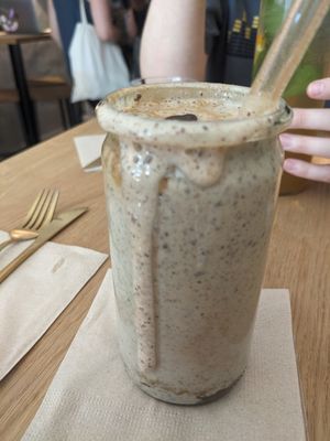  at Beans & Nuts in Bern