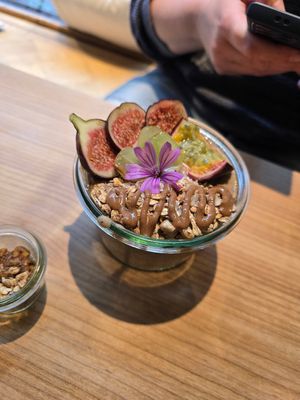  at Beans & Nuts in Bern