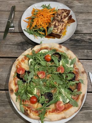 Pizza „Las Vegans“ & Vegan Moussaka😍  at Nazari in Budens
