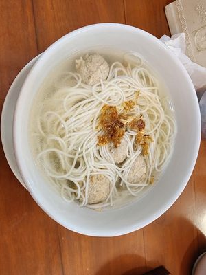Bakso kuah + misoa at Media Veggie Pluit in Jakarta