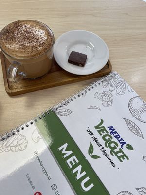 Temangung coffee 🤤. Light taste  at Media Veggie Pluit in Jakarta